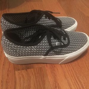 Vans Authentic Platform 👽